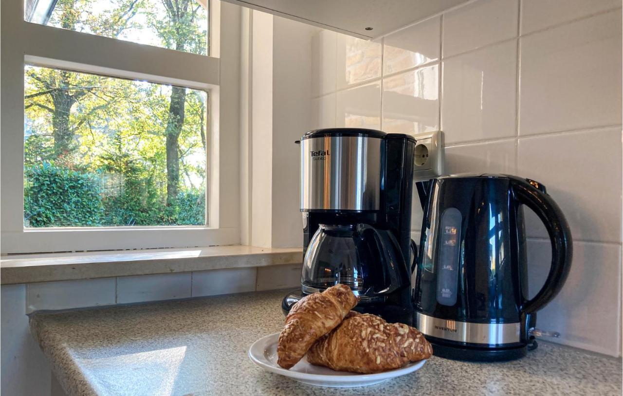 Nice Home In Putten With Kitchen Kültér fotó